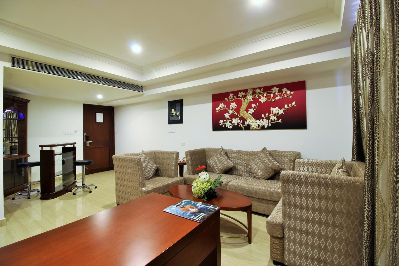Lake Palace Trivandrum Vettutura Ngoại thất bức ảnh